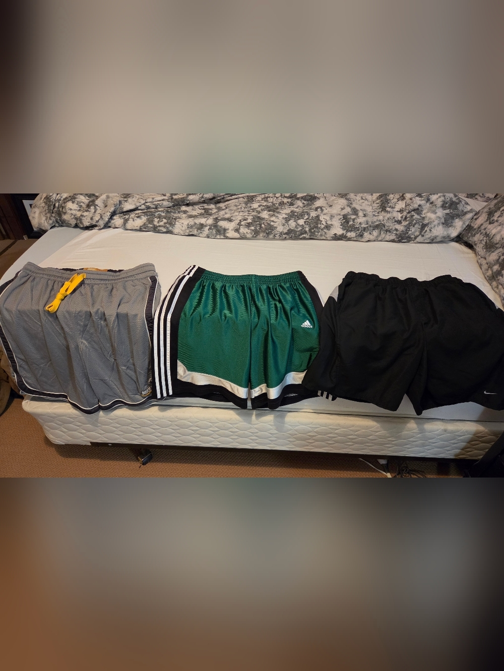 Set Of XL Men's Shorts